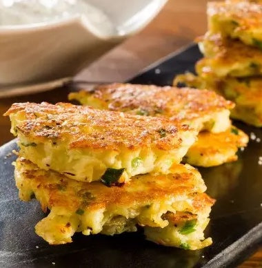 Kohlrabi Fritters (Pulpetti) with Broad Beans