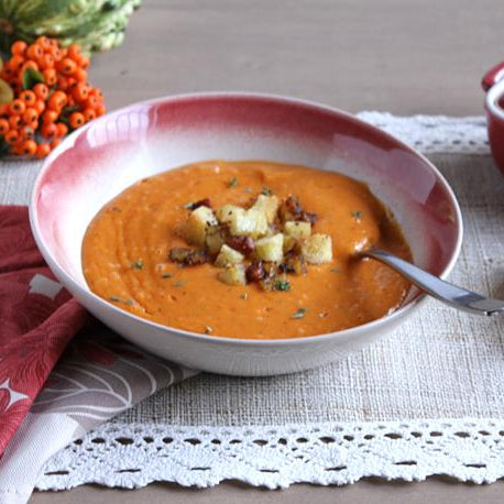 Creamy Roasted Red Pepper & Cauliflower Soup