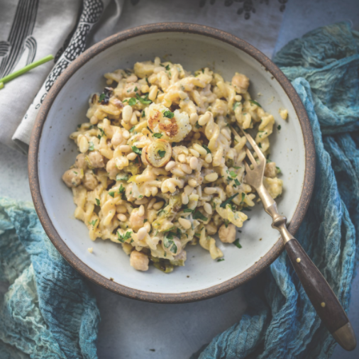 Creamy Roasted Cauliflower Leek & Chickpea Pasta