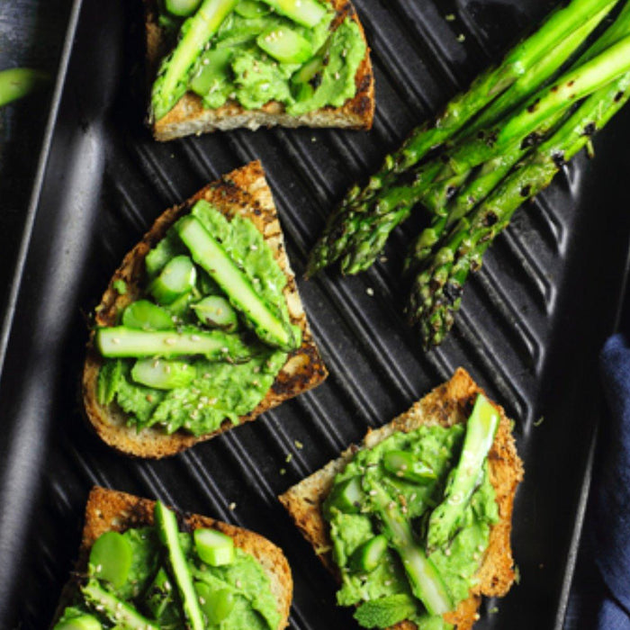 Grilled Asparagus on Toast With Broad Bean Pesto