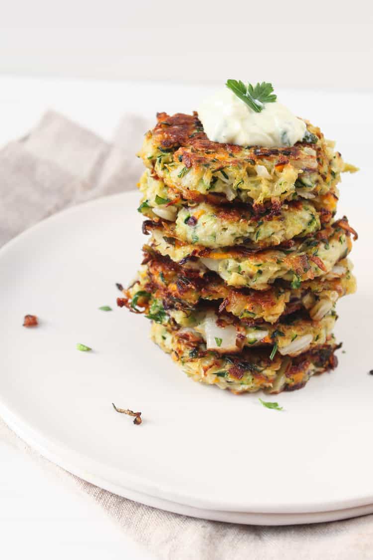 Zucchini Kohlrabi Carrot Fritters with Herb Yogurt Sauce