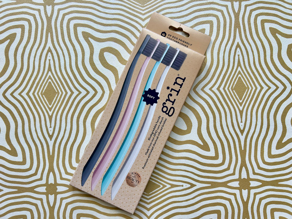 Toothbrush Four (4) Pack Soft, Grin (4 pack)