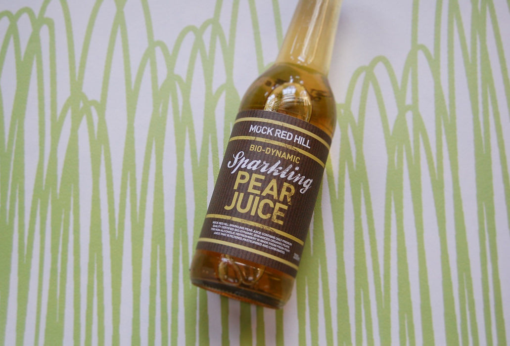 Sparkling Pear Juice, Mock Red Hill (375ml)