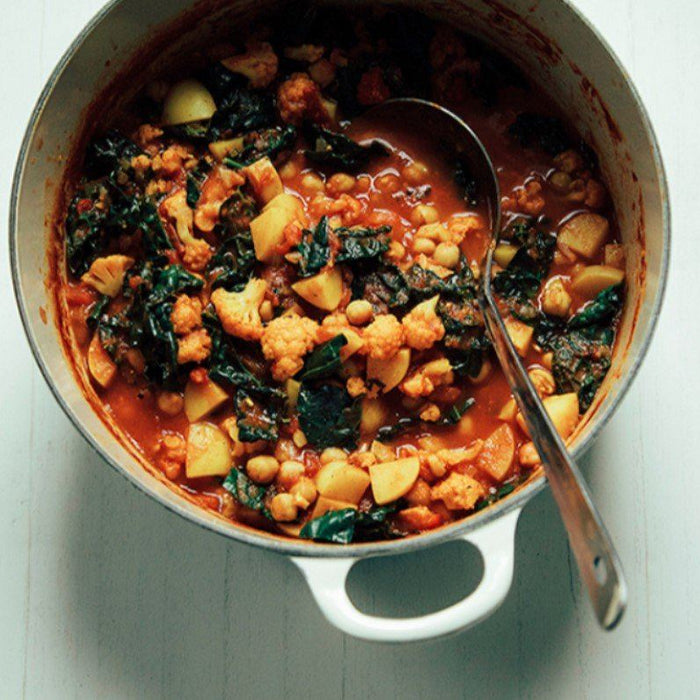 Cauliflower, Kale + Chickpea Curry Pot Recipe