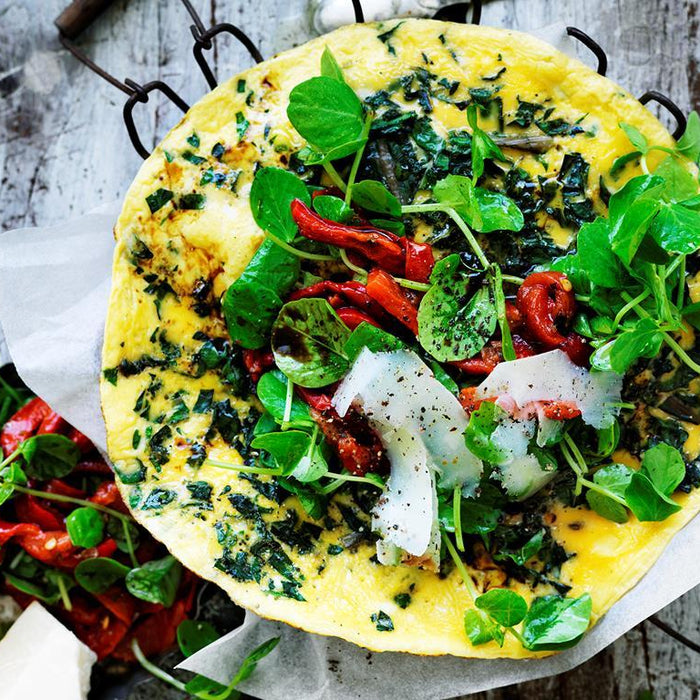 Silverbeet omelette with capsicum salad