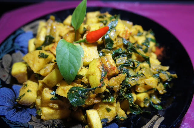 Spiced Mula (White Radish/ Daikon) and Spinach