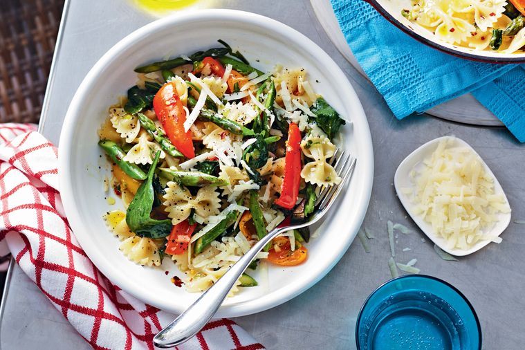 Farfalle with Baby Capsicum, Asparagus and Spinach